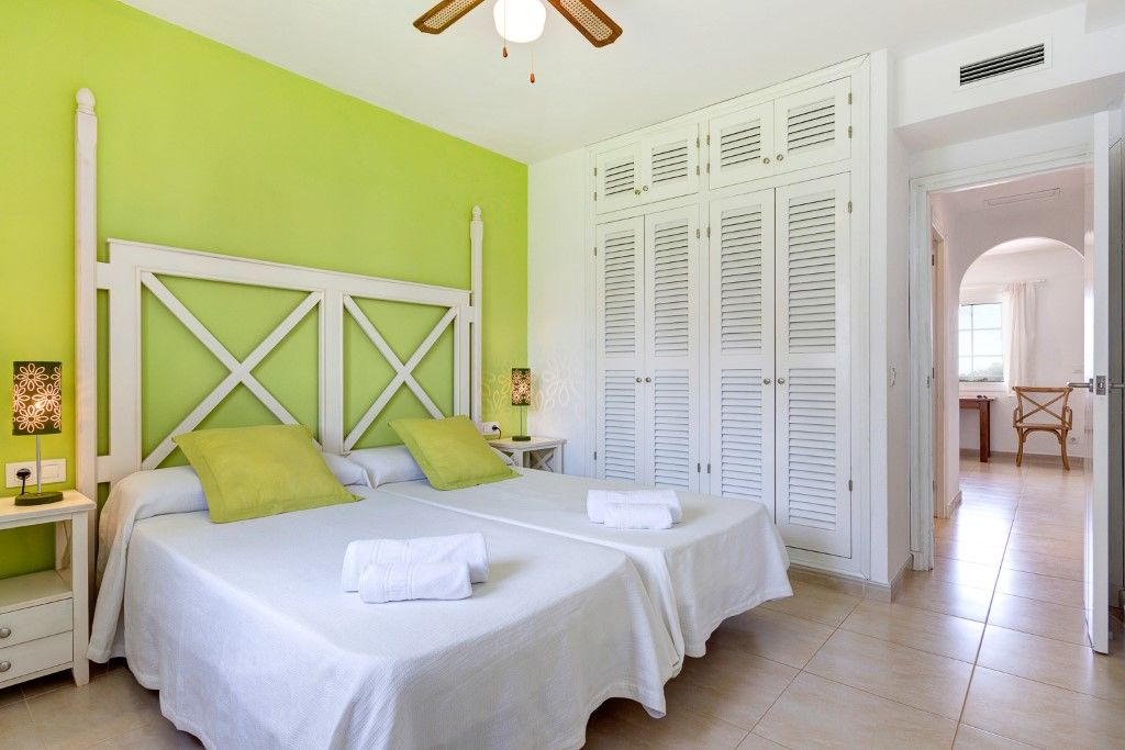 Apartamentos Son Bou Playa Gold מראה חיצוני תמונה