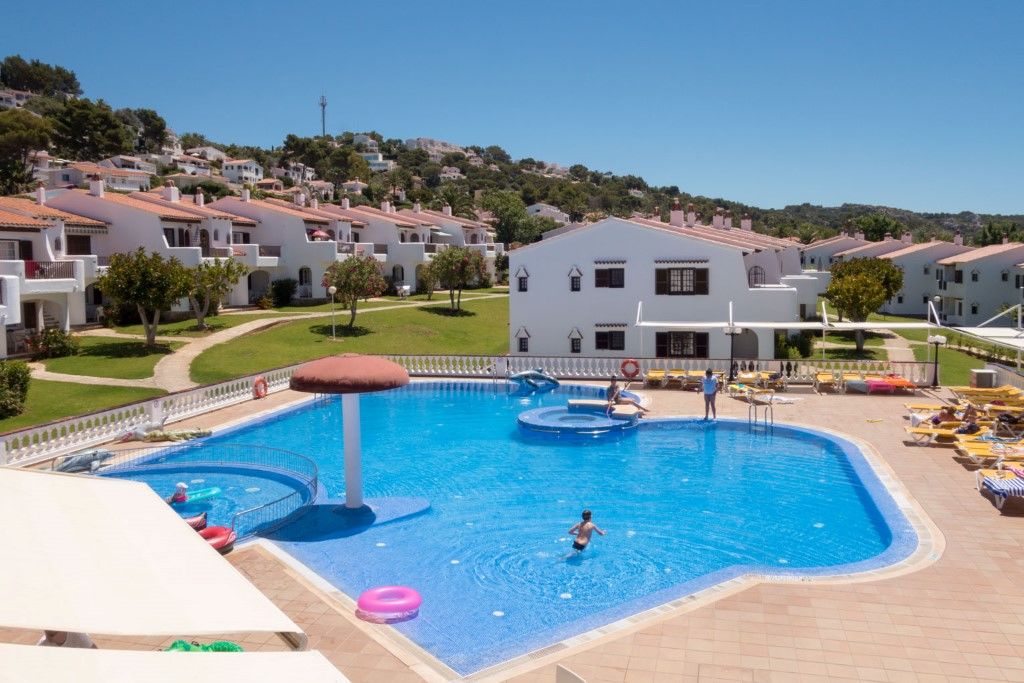 Apartamentos Son Bou Playa Gold מראה חיצוני תמונה